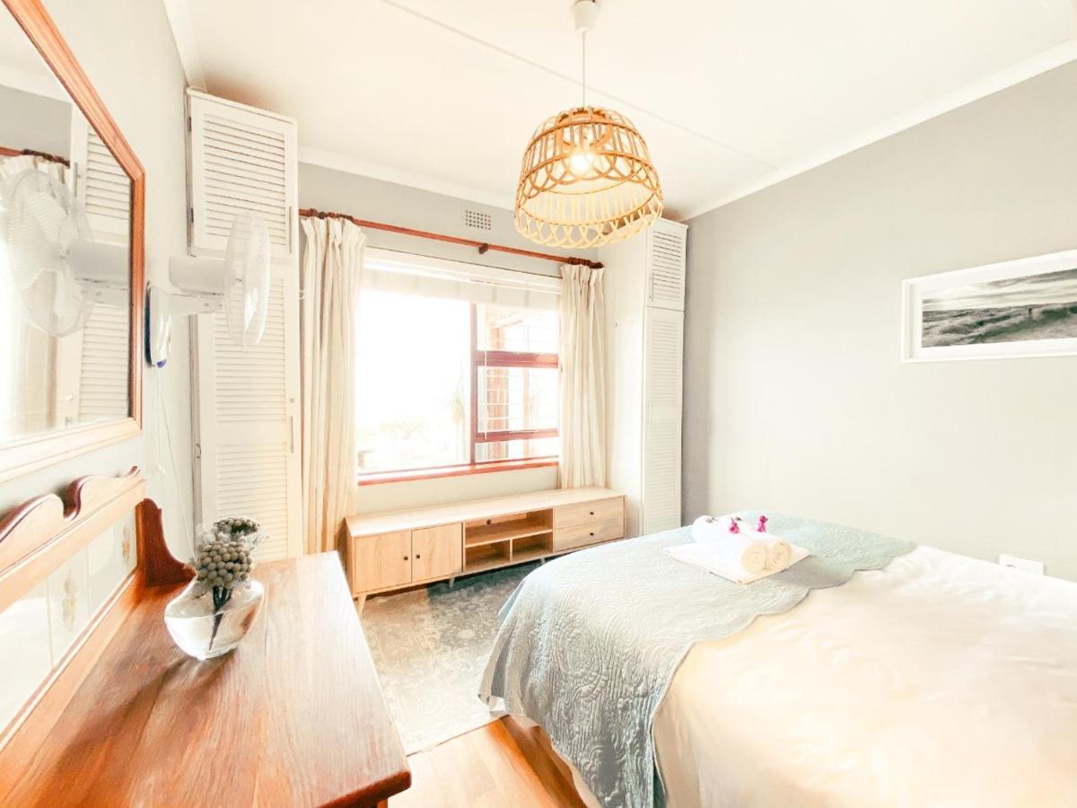 La Mer Seafront Selfcatering Accommodation Kleinmond Ngoại thất bức ảnh