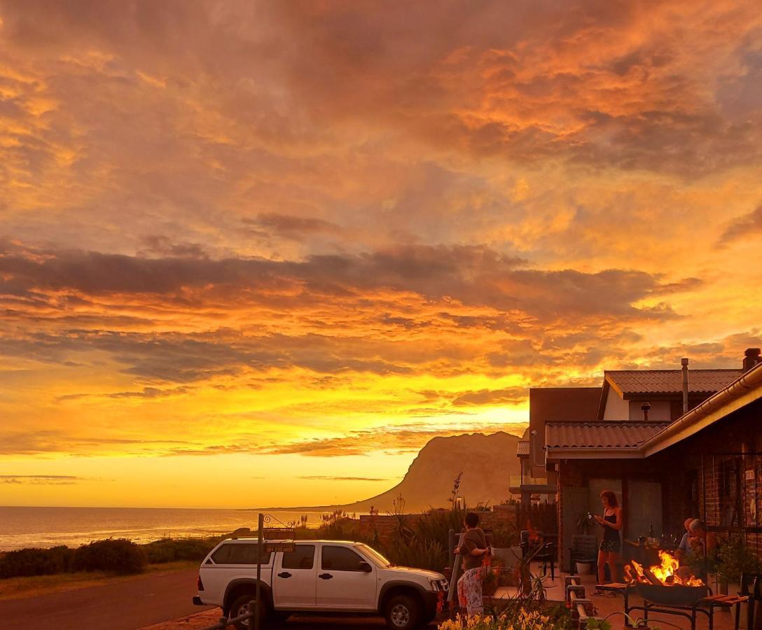 La Mer Seafront Selfcatering Accommodation Kleinmond Ngoại thất bức ảnh