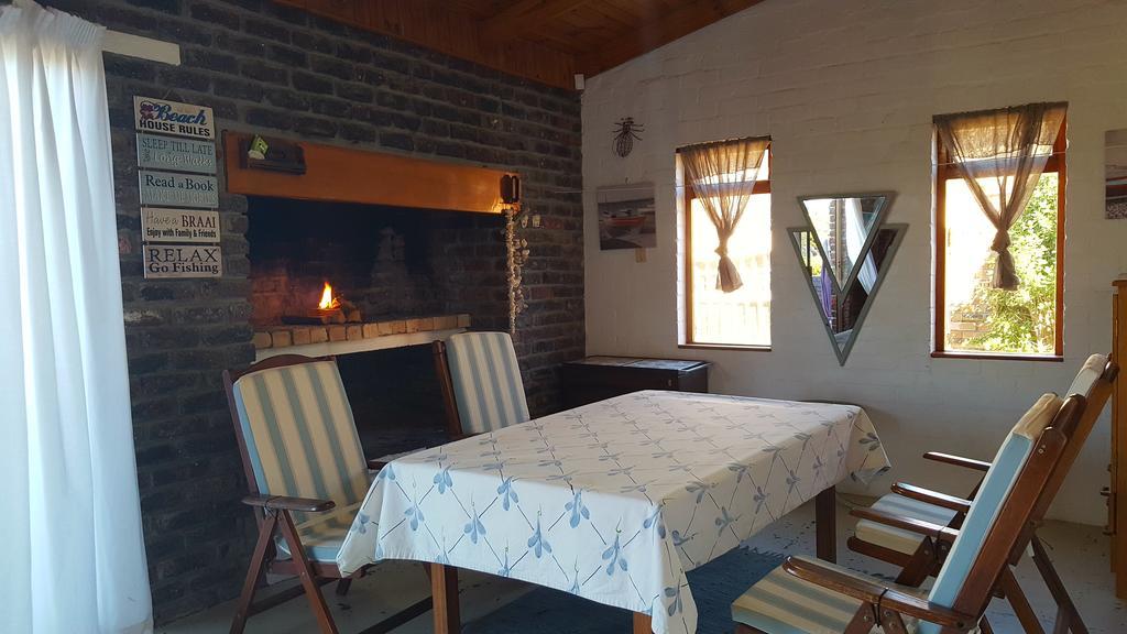 La Mer Seafront Selfcatering Accommodation Kleinmond Ngoại thất bức ảnh